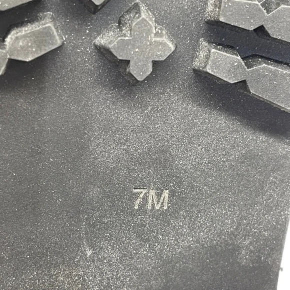 Dolls Kill Emerald Green Velvet Platform Combat Boots Goth Grunge Lace Up Size 7 - Picture 6 of 7